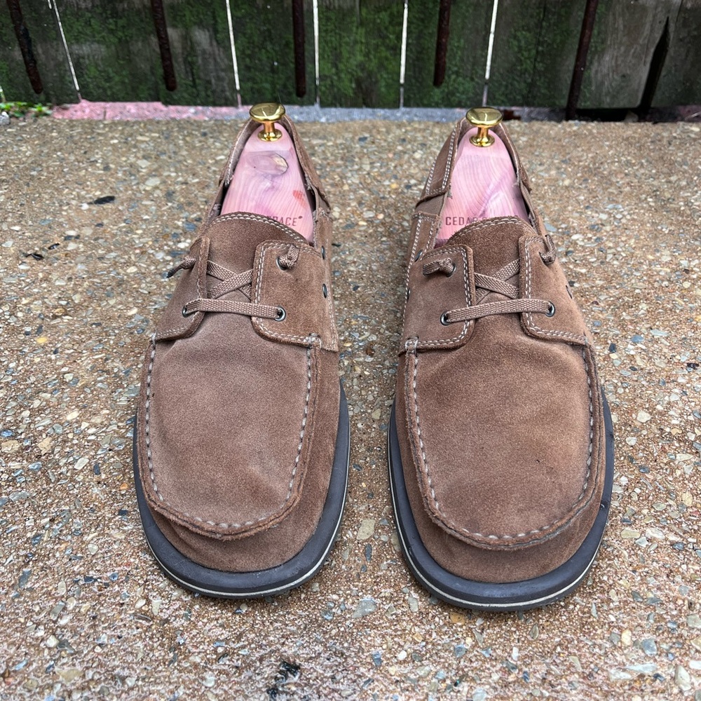 Clark's Slip-on -- 11M in Brown Suede